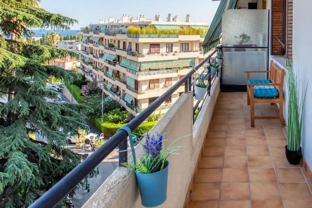 L45 Suite St Marguerite Sea View/ Balcon, Parking Wifi Nice France